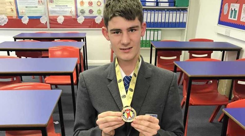 Sam scoops gold